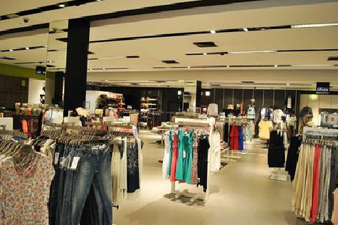 博白商场里的店面怎么装修？