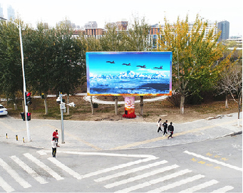 博白户外大屏广告投放要点。